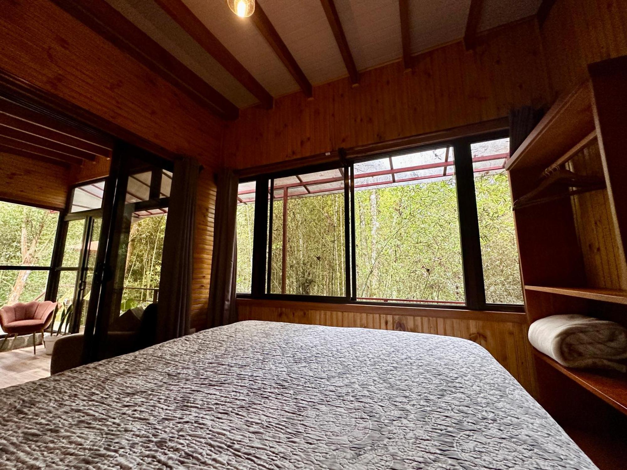 Hotel de Montaña El Pelicano San Isidro De El General Habitación foto
